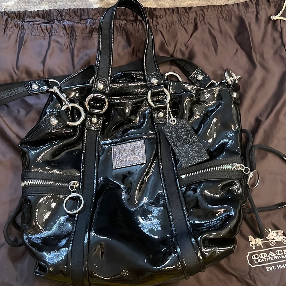 NWOT coach patent leather poppy bag